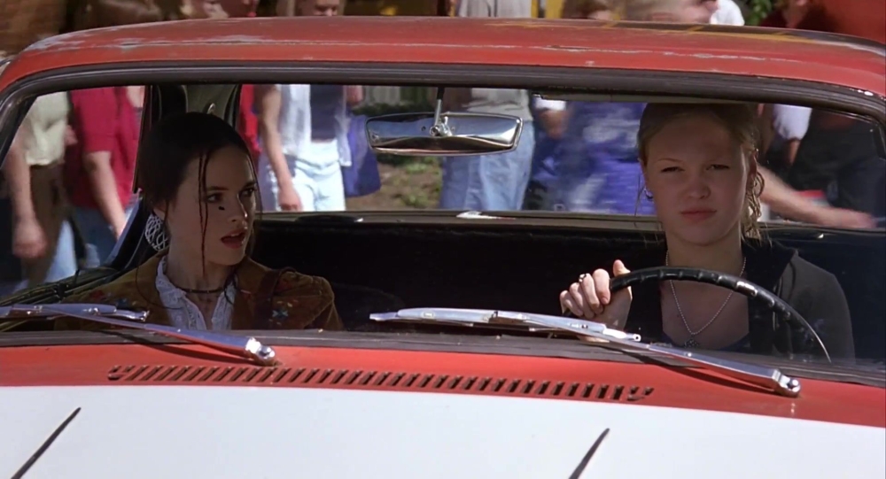 Click to view full size image
==============
10-Things-I-Hate-About-You-0060.jpg 10-Things-I-Hate-About-You-0060.jpg