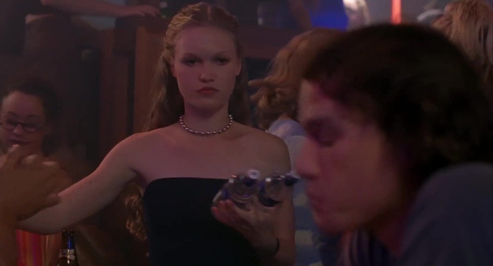 Click to view full size image
==============
10-Things-I-Hate-About-You-0320.jpg 10-Things-I-Hate-About-You-0320.jpg