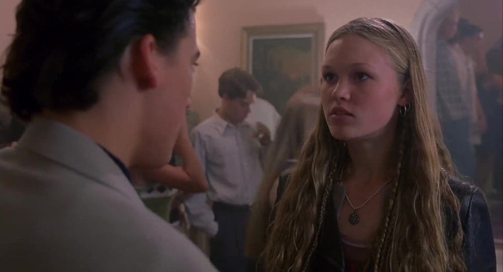 Click to view full size image
==============
10-Things-I-Hate-About-You-0430.jpg 10-Things-I-Hate-About-You-0430.jpg