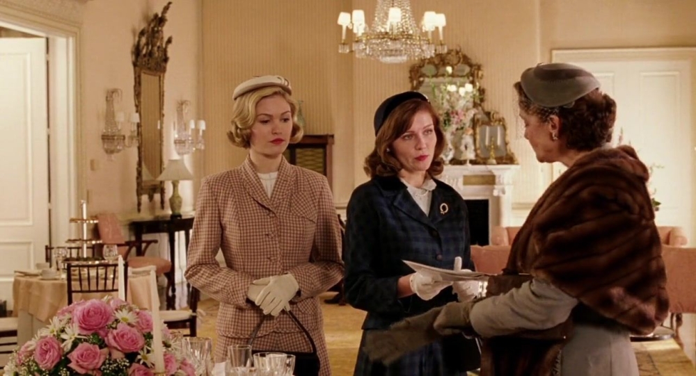 Click to view full size image
==============
Mona-Lisa-Smile-089.jpg Mona-Lisa-Smile-089.jpg