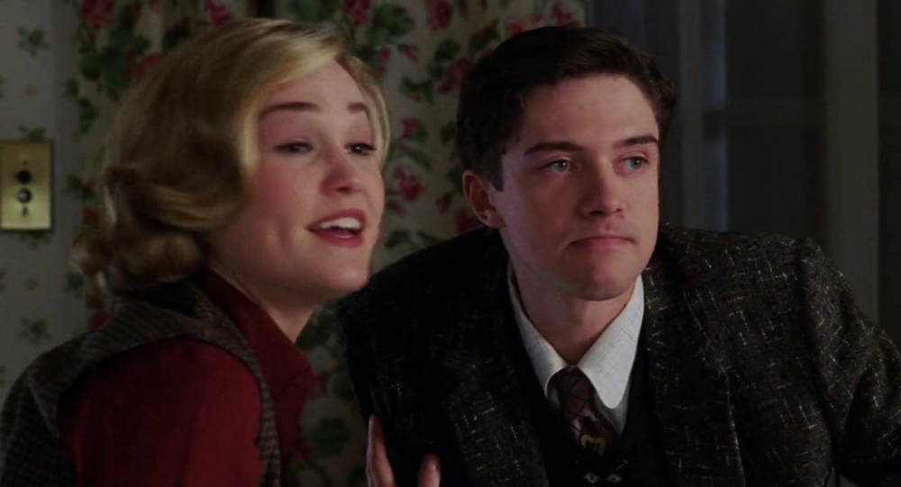 Click to view full size image
==============
Mona-Lisa-Smile-245.jpg Mona-Lisa-Smile-245.jpg