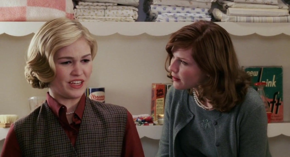 Click to view full size image
==============
Mona-Lisa-Smile-267.jpg Mona-Lisa-Smile-267.jpg