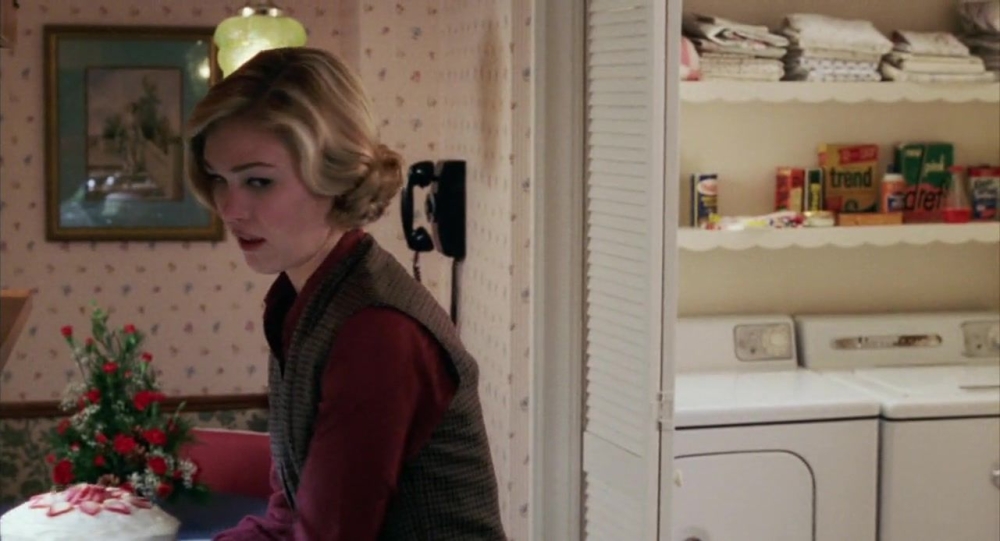 Click to view full size image
==============
Mona-Lisa-Smile-300.jpg Mona-Lisa-Smile-300.jpg