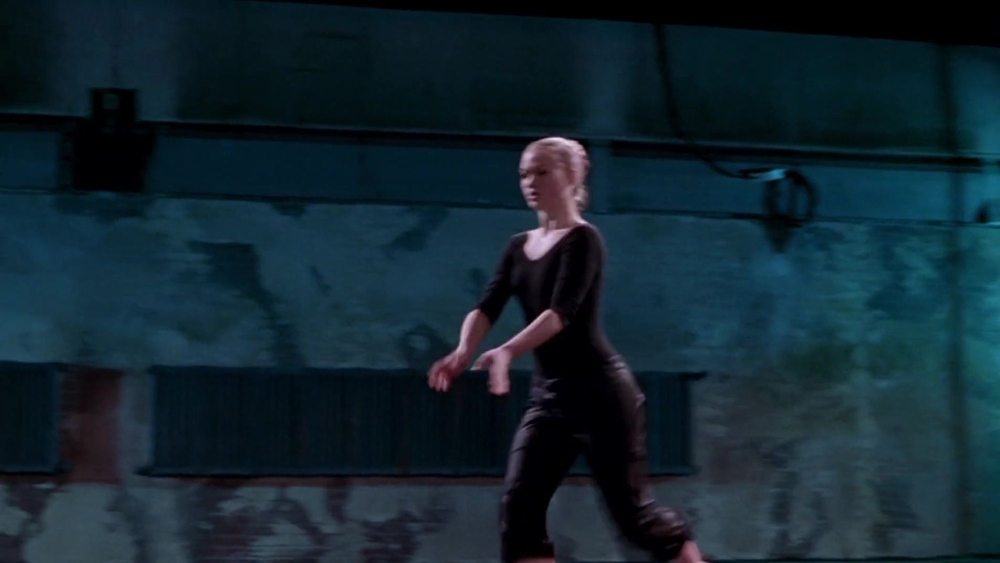 Click to view full size image
==============
Save-The-Last-Dance-2376.jpg Save-The-Last-Dance-2376.jpg