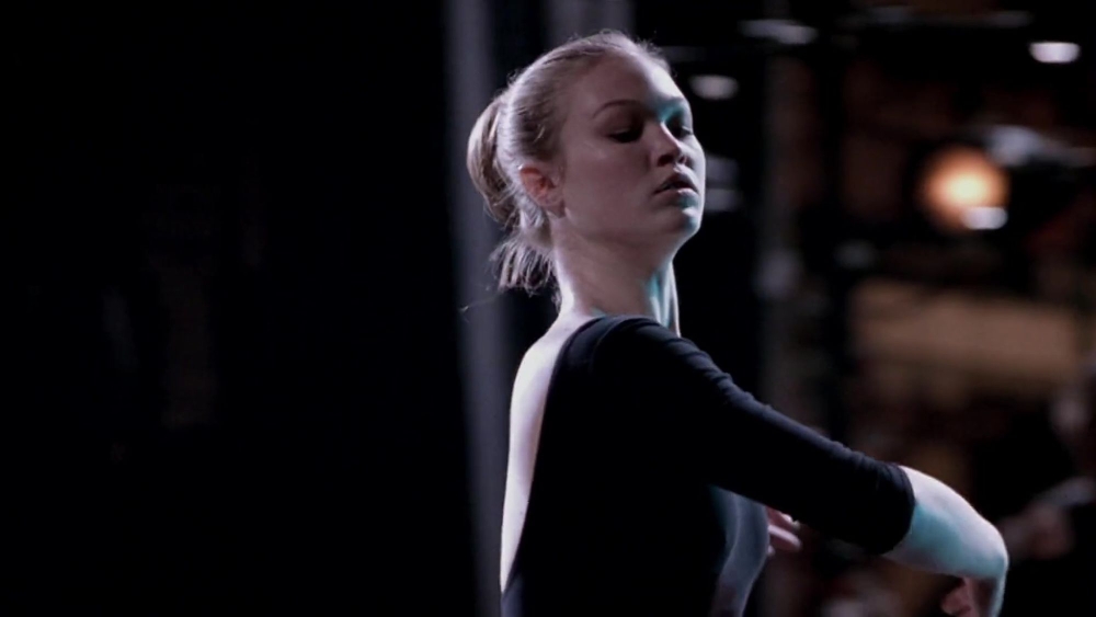 Click to view full size image
==============
Save-The-Last-Dance-2442.jpg Save-The-Last-Dance-2442.jpg