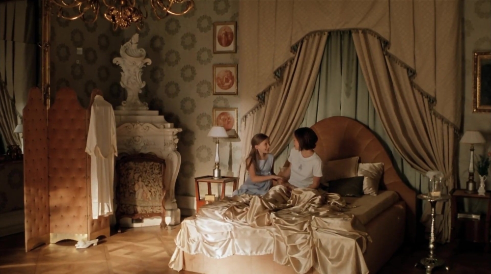 Click to view full size image
==============
The-Prince-And-Me-1489.jpg The-Prince-And-Me-1489.jpg