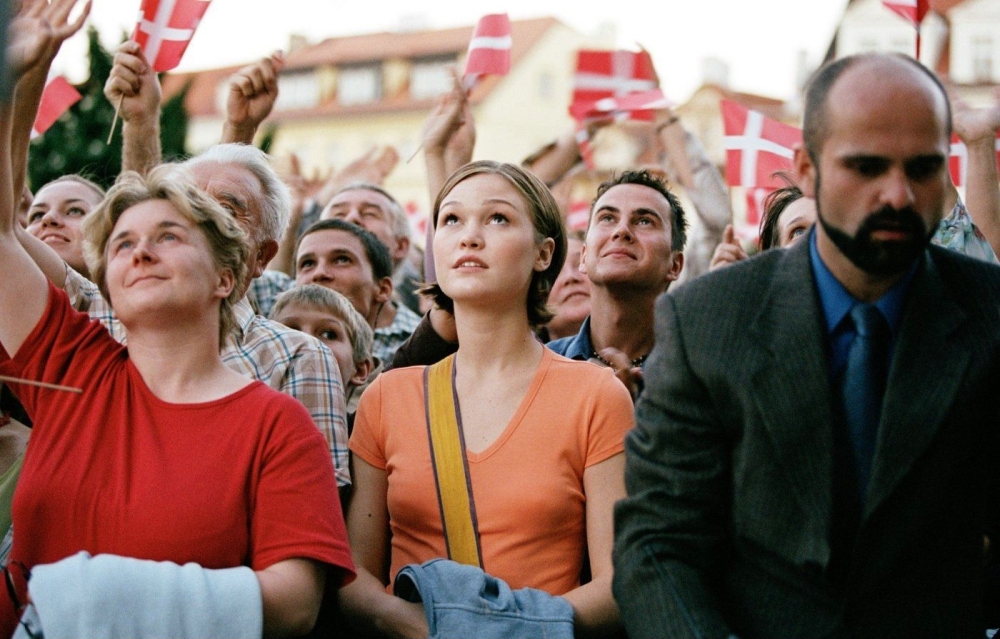 Click to view full size image
==============
The-Prince-And-Me-Stills-01.jpg The-Prince-And-Me-Stills-01.jpg