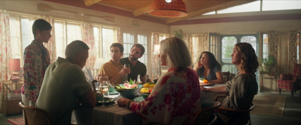 Click to view full size image
==============
2x01-Two-Become-Run-123.jpg 2x01-Two-Become-Run-123.jpg