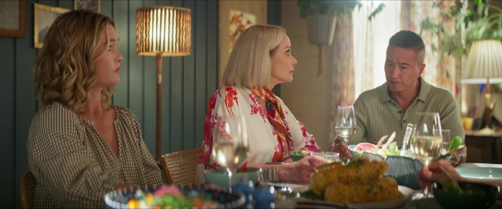 Click to view full size image
==============
2x01-Two-Become-Run-124.jpg 2x01-Two-Become-Run-124.jpg