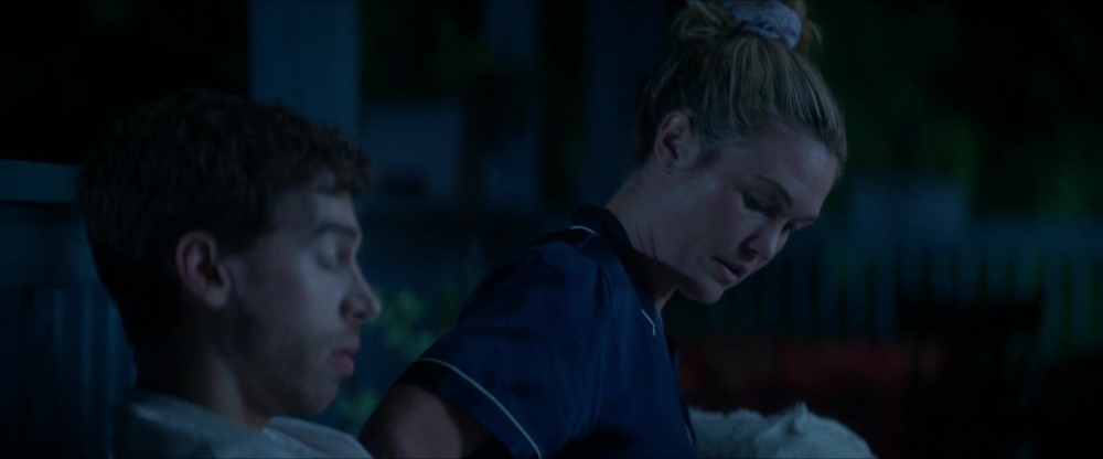 Click to view full size image
==============
2x01-Two-Become-Run-209.jpg 2x01-Two-Become-Run-209.jpg