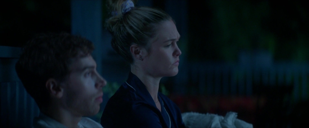 Click to view full size image
==============
2x01-Two-Become-Run-266.jpg 2x01-Two-Become-Run-266.jpg