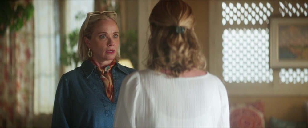 Click to view full size image
==============
2x04-Wet-Cup-American-Summer-087.jpg 2x04-Wet-Cup-American-Summer-087.jpg