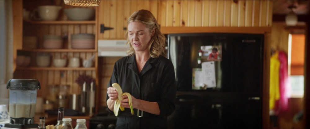 Click to view full size image
==============
2x05-Angel-Tits-and-Dirty-Bananas-048.jpg 2x05-Angel-Tits-and-Dirty-Bananas-048.jpg