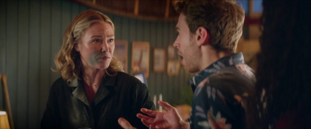 Click to view full size image
==============
2x05-Angel-Tits-and-Dirty-Bananas-302.jpg 2x05-Angel-Tits-and-Dirty-Bananas-302.jpg