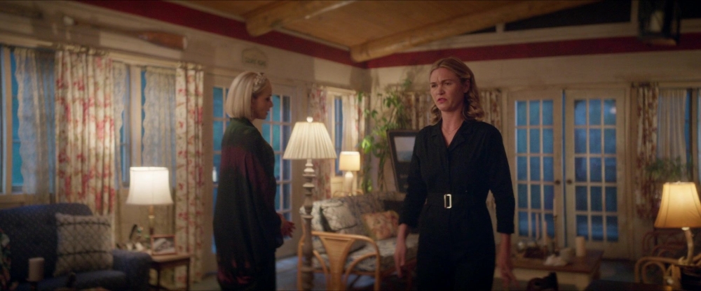 Click to view full size image
==============
2x05-Angel-Tits-and-Dirty-Bananas-390.jpg 2x05-Angel-Tits-and-Dirty-Bananas-390.jpg