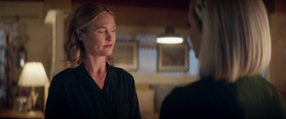 Click to view full size image
==============
2x05-Angel-Tits-and-Dirty-Bananas-404.jpg 2x05-Angel-Tits-and-Dirty-Bananas-404.jpg