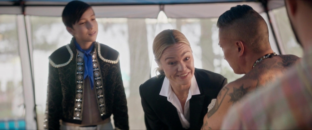 Click to view full size image
==============
2x08-Death-on-Denial-067.jpg 2x08-Death-on-Denial-067.jpg